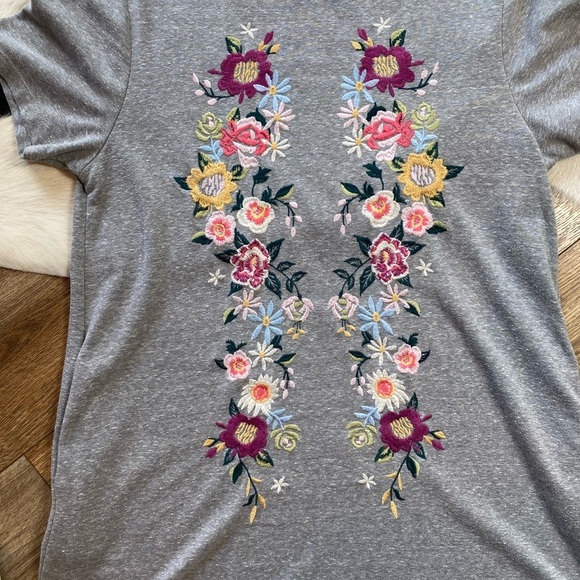 Umgee embroidered floral pocket tee dress - Picture 4 of 10